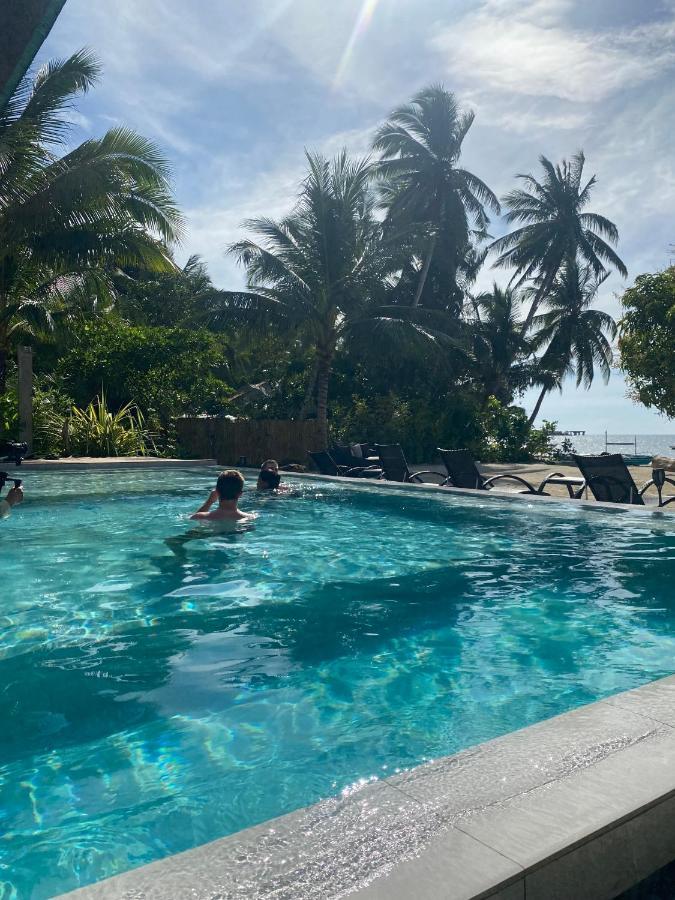 Amila Dive Beach Resort Sipalay Exterior foto